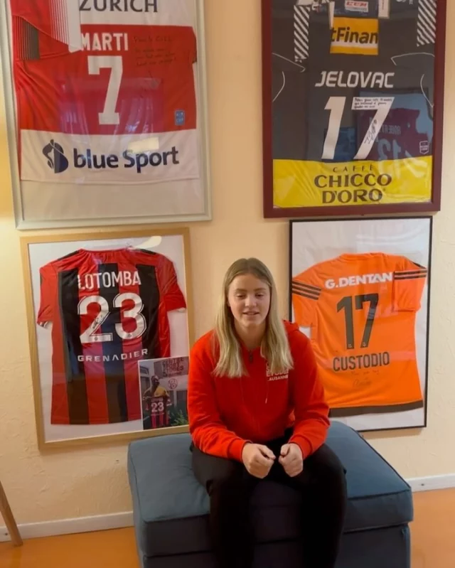 1er Décembre 2024 🗓️

Découvrez chaque jour, jusqu’au 24 décembre, nos internes qui se présentent dans le cadre de notre Calendrier de l’Avent ✨🎄🎁🎅

Jour 1 

Alyssa Stubbe
17 ans 
Football 
Yverdon Sport féminin M-20
2eme année de maturité au Gymnase de Beaulieu
Vient de Bercher (VD)
Interne au CSEL depuis août 2024

Dans quel stade rêverais-tu de jouer ? 
‘’Au Nou Camp à Barcelone’’.

Que représente le CSEL pour toi ? 
‘’Une famille qui nous aide à réussir’’

@alystb_ 
@alystb10_ 
@gymnase_beaulieu_comite 
@aed_beaulieu 
@yverdonsportfeminin 
@sfv_asf 

#football #sport #sportetudes #formation #sportive #elite #sportfeminin #fottballfeminin